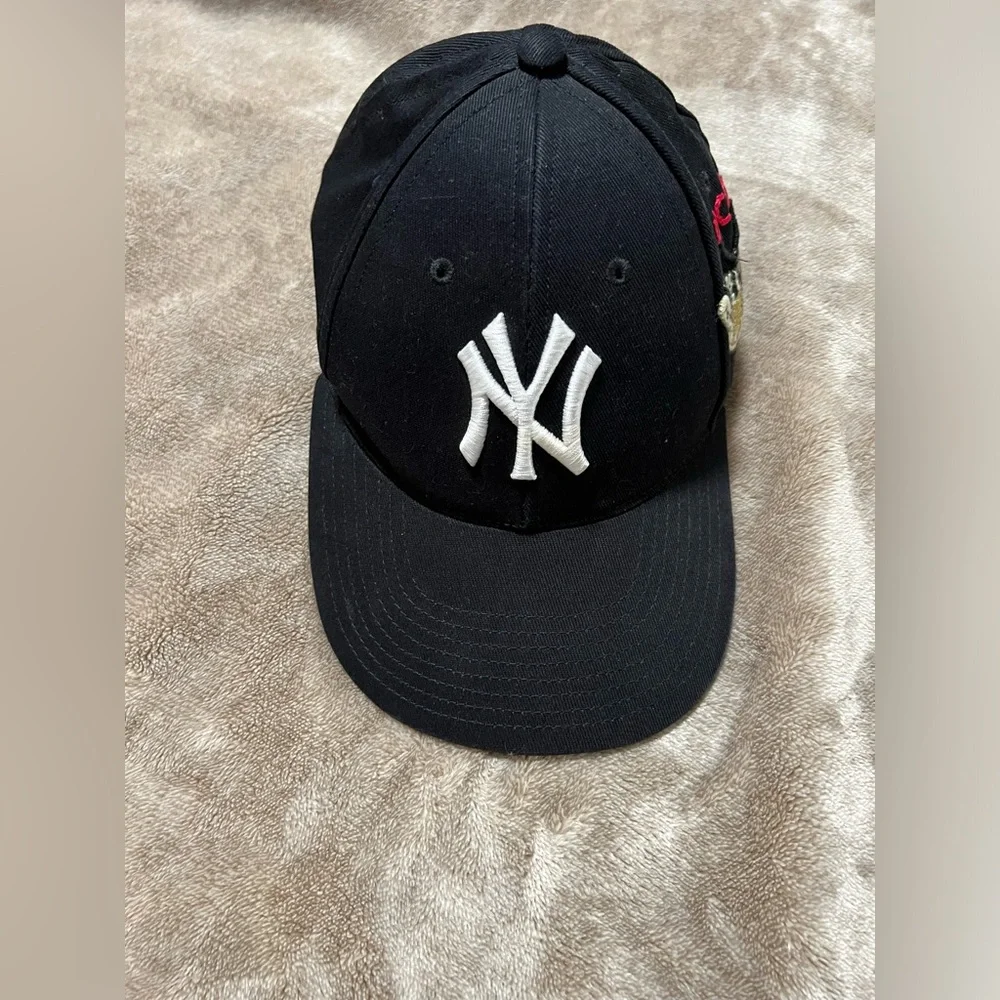 Gucci NY hat